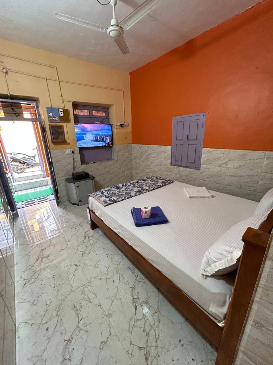 Temple View Guest House Hampi Extérieur photo